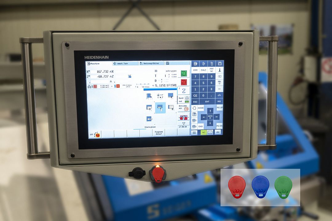 Fabrikat Heidenhain 620 manuelle Steuerung mit 3 optionalen Ausbaustufen.  Robuster Industrie Touchbildschirm 