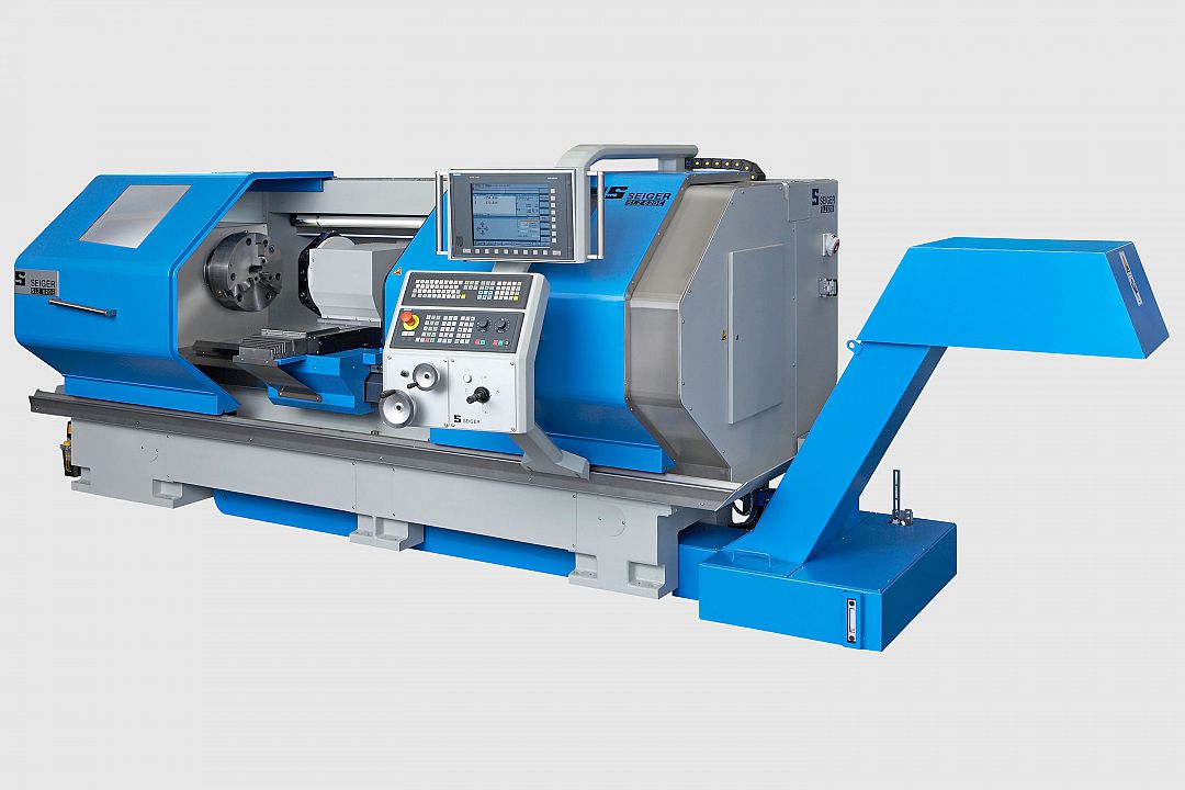 Machine with turret option, driven tools and tailstock side closed.
